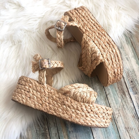 Urban Outfitters Shoes - UO Rosie Raffia Platform Sandals Size 8